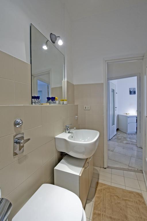 Apartment Chiesarossa Milão Quarto foto