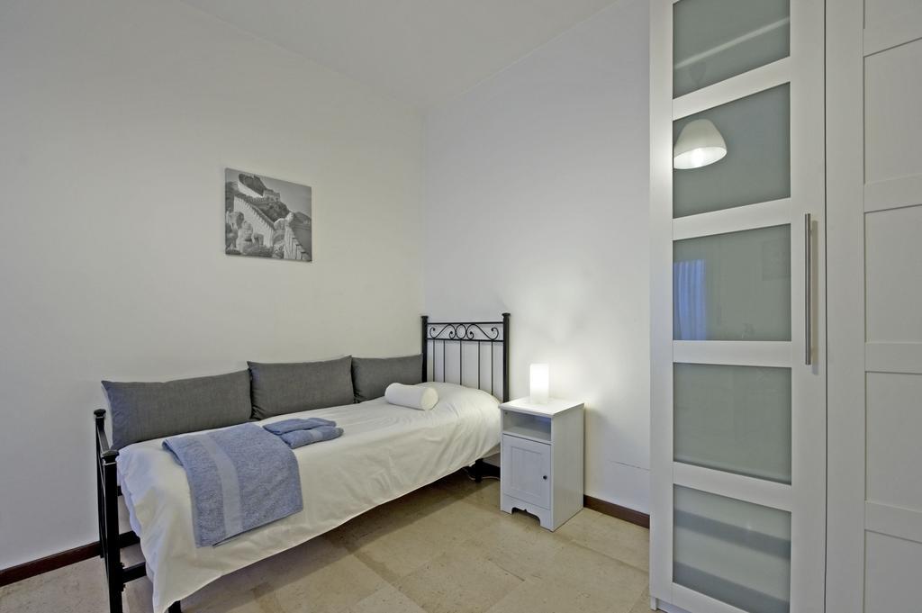 Apartment Chiesarossa Milão Quarto foto